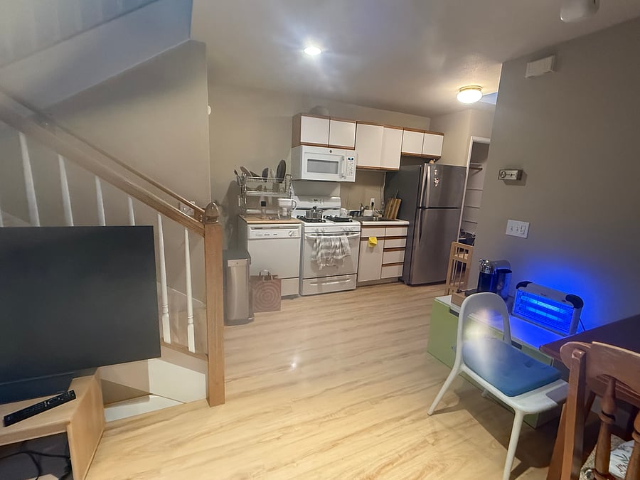 Furnished Finder property 572470_1 photo 10