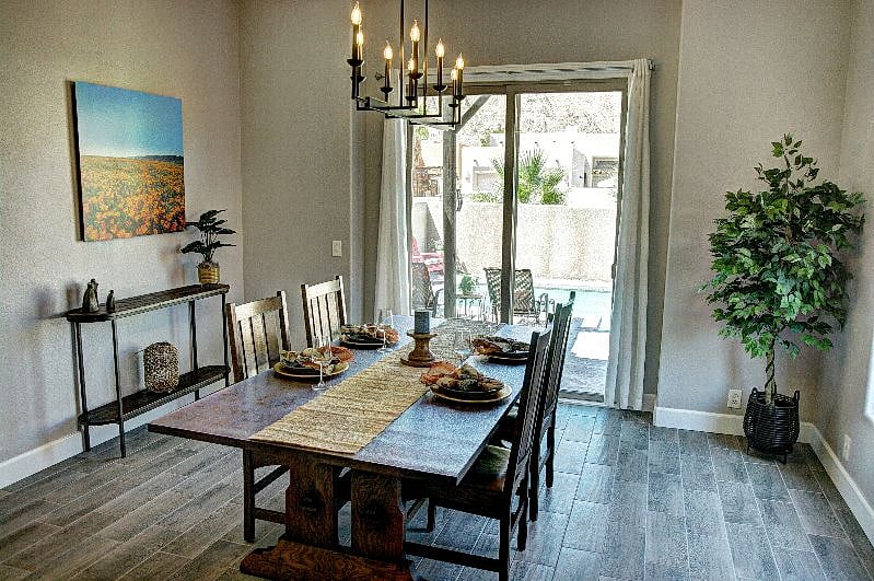 Additional seating available for dining table