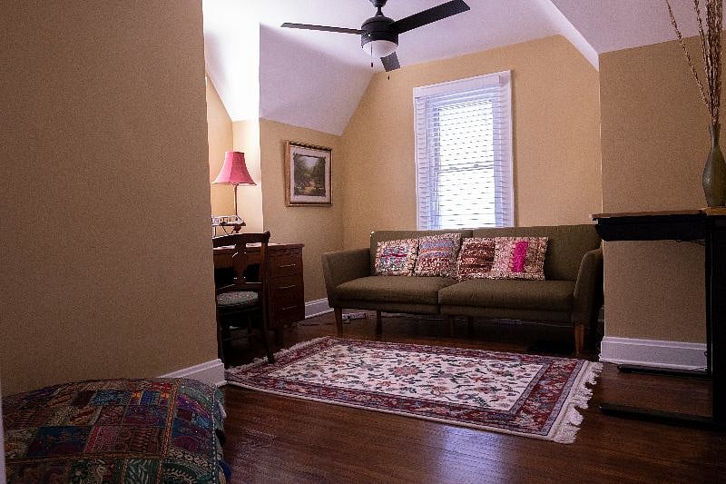 Furnished Finder property 572513_1 photo 9