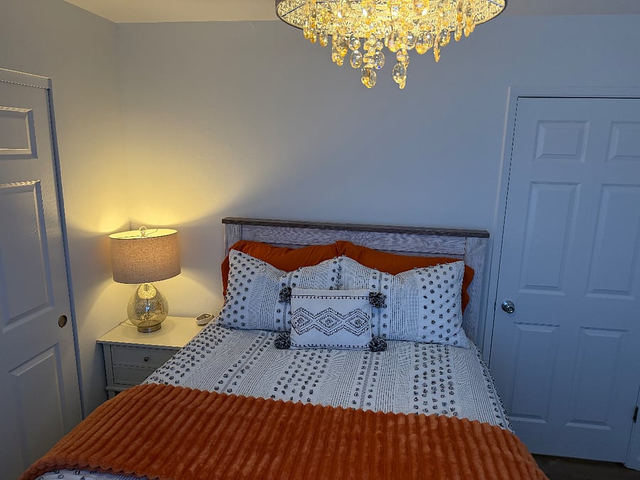 Furnished Finder property 572519_1 photo 3