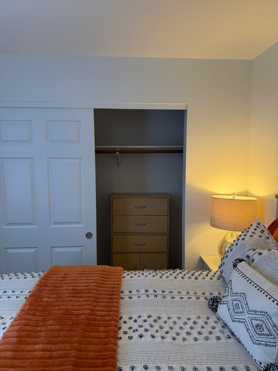 Furnished Finder property 572519_1 photo 7