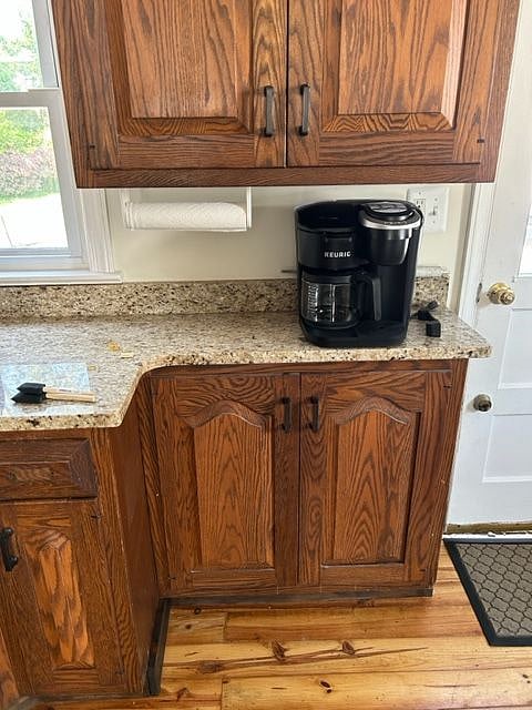 Coffee nook, Kcup or full pot. What coffee nook would be complete without a French Press? It is located in the cabinet with plenty of shelving for you coffee selections and mugs.