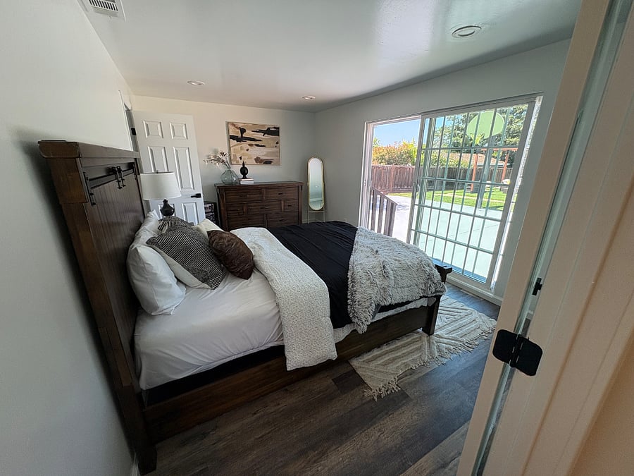 Furnished Finder property 572553_1 photo 10