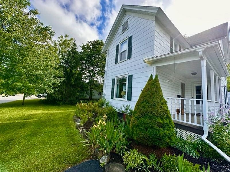 Furnished Finder property 572606_1 photo 3