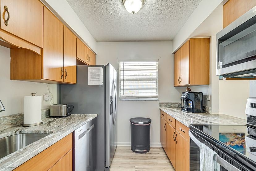Furnished Finder property 572612_1 photo 4