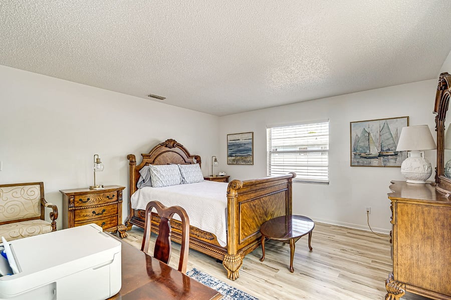 Furnished Finder property 572612_1 photo 15