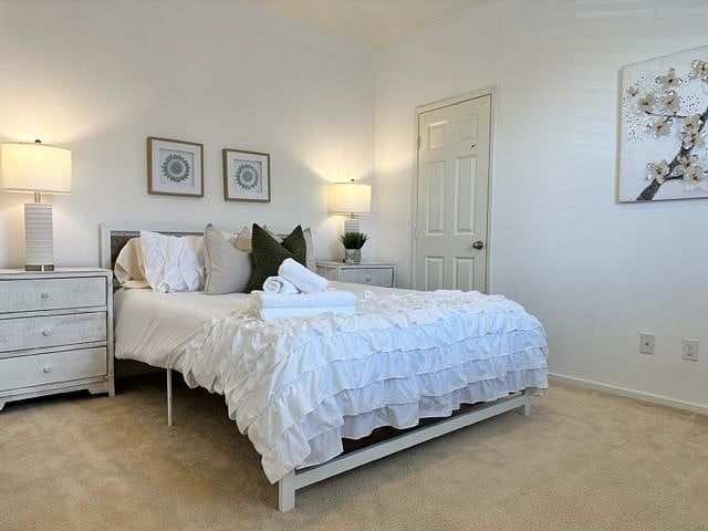 Furnished Finder property 572617_1 photo 11
