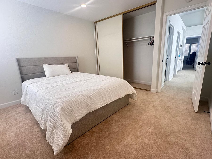 Furnished Finder property 572640_1 photo 8
