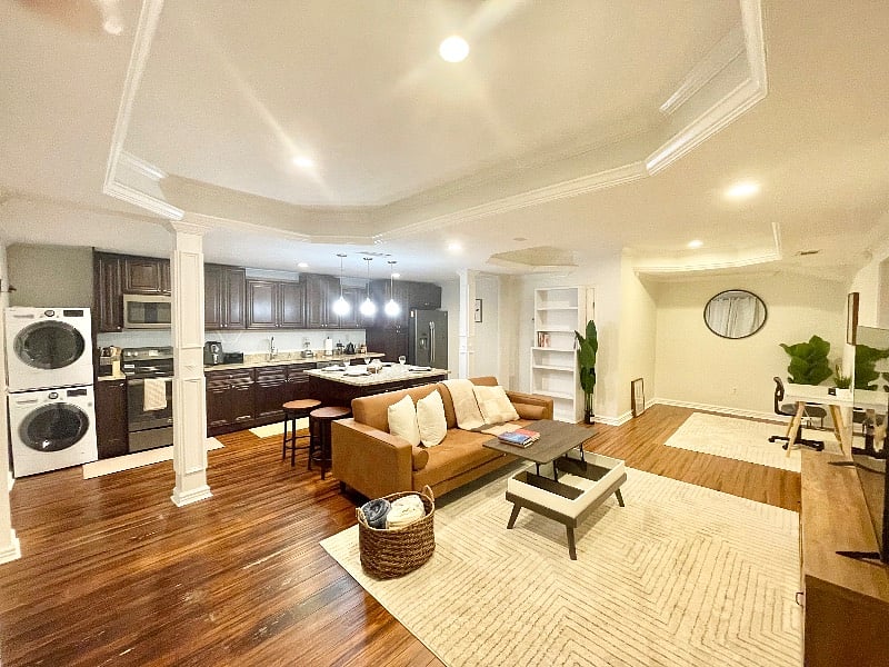 Furnished Finder property 572679_2 photo 9