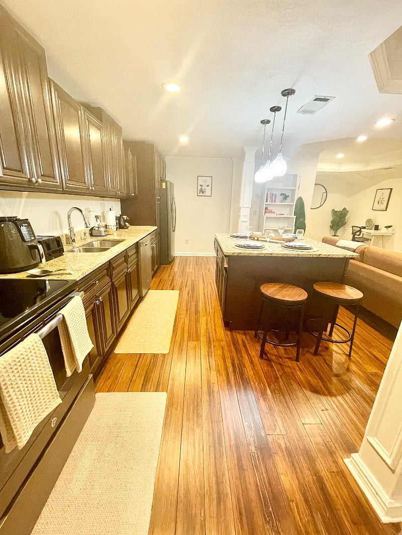 Furnished Finder property 572679_2 photo 17