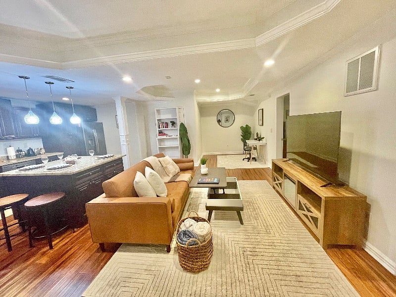 Furnished Finder property 572679_2 photo 18