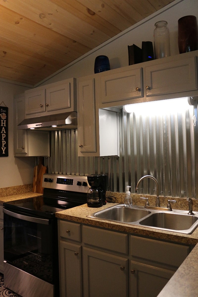 Furnished Finder property 572691_1 photo 6
