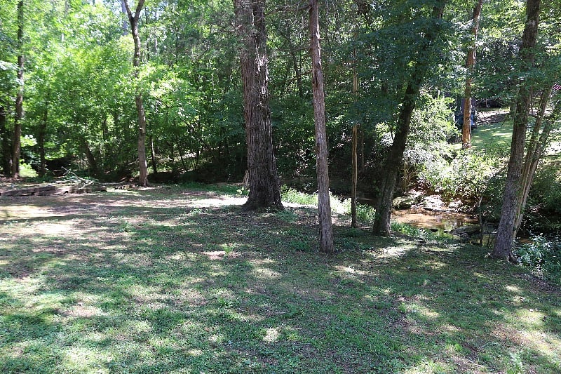 Furnished Finder property 572691_1 photo 22