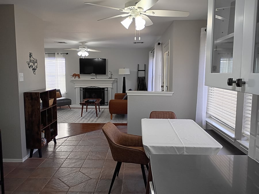 Furnished Finder property 572723_1 photo 30