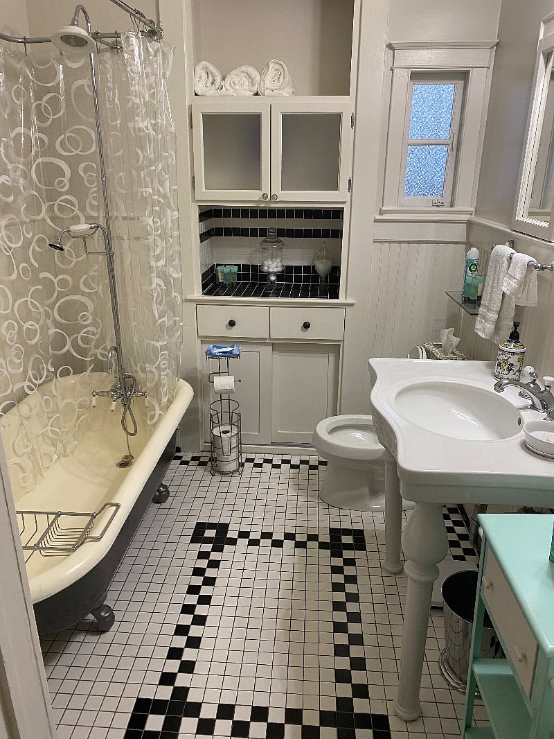 Furnished Finder property 572729_1 photo 8