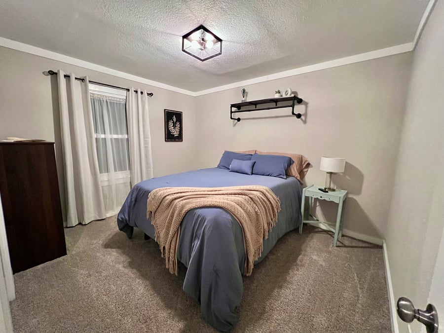 Furnished Finder property 572749_1 photo 13