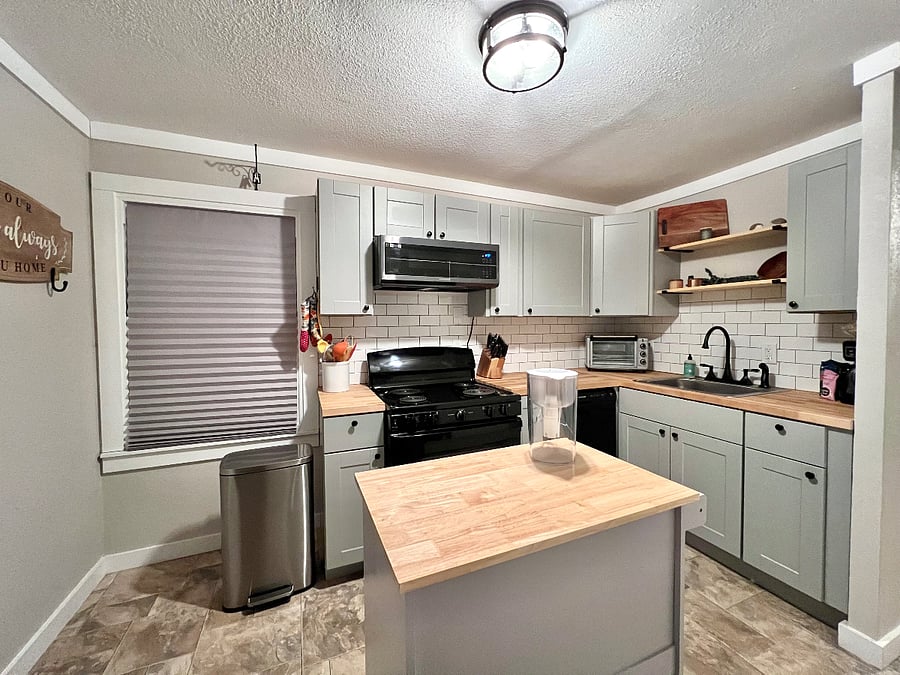Furnished Finder property 572749_1 photo 10