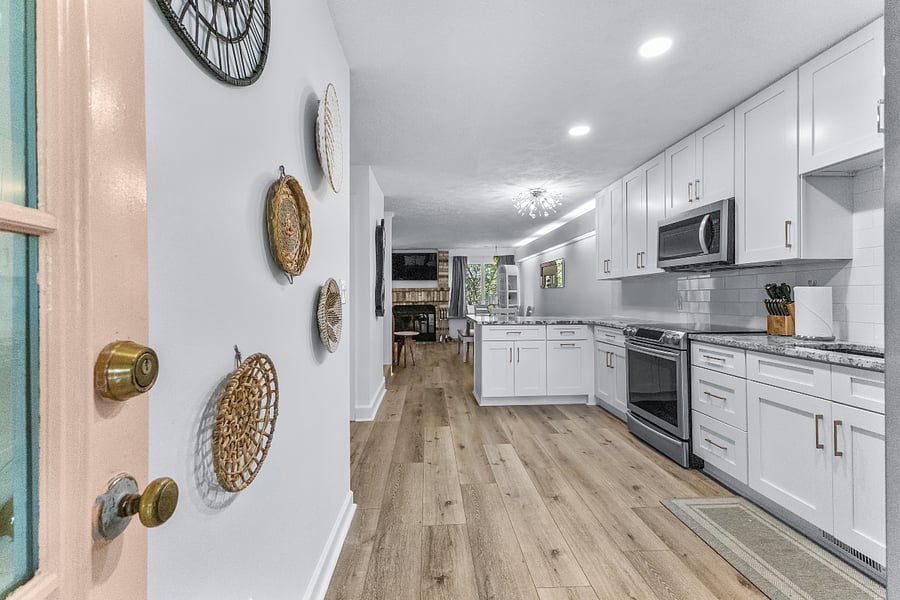 Furnished Finder property 572751_1 photo 11