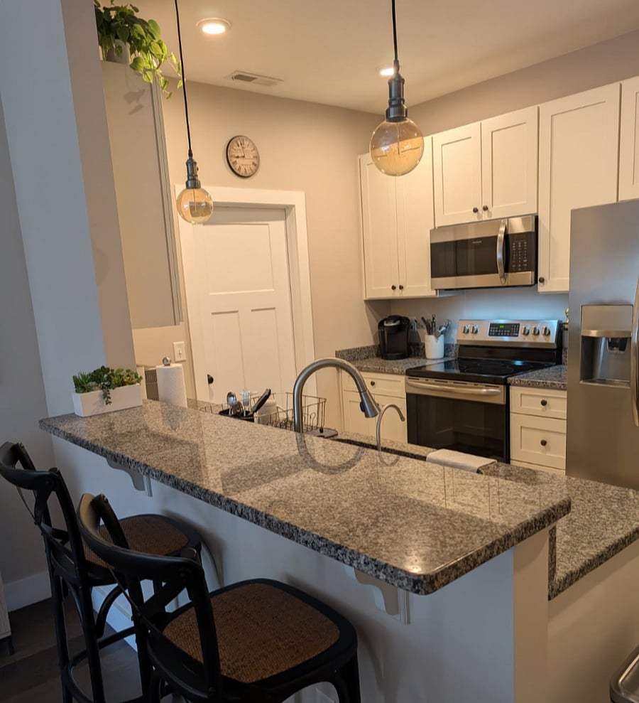 Furnished Finder property 572754_1 photo 6