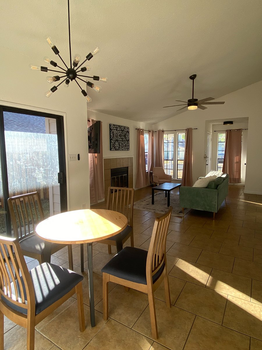 Furnished Finder property 572760_1 photo 3