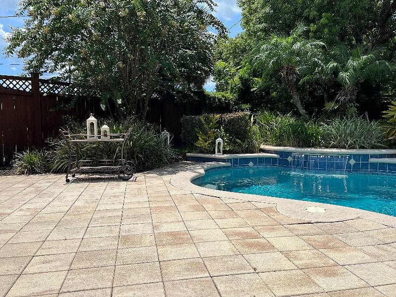Our salt water pool has a beautiful fountain and plenty of pool amenities.