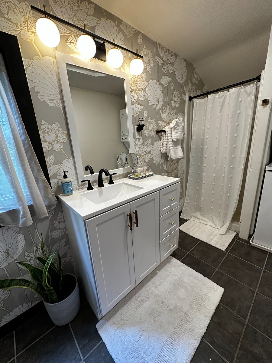 Furnished Finder property 572781_1 photo 17