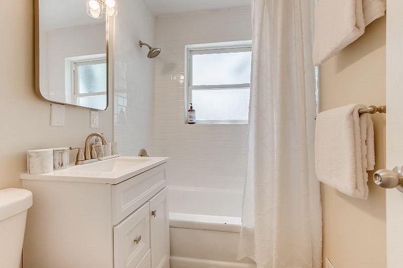 Furnished Finder property 572784_1 photo 17