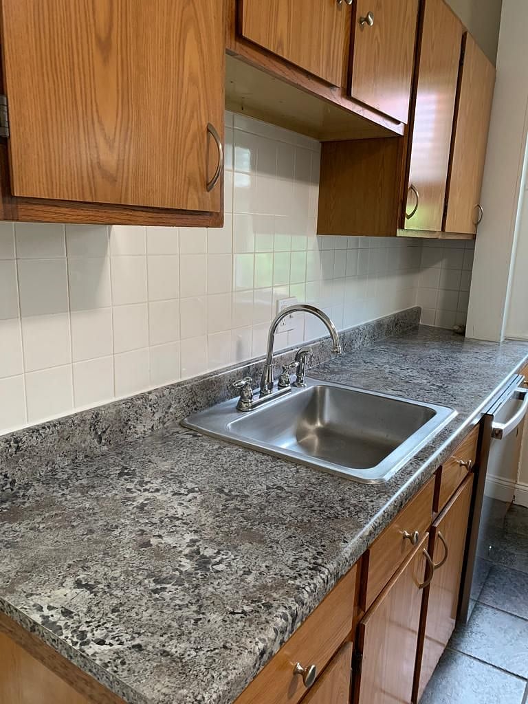 Furnished Finder property 572789_1 photo 8
