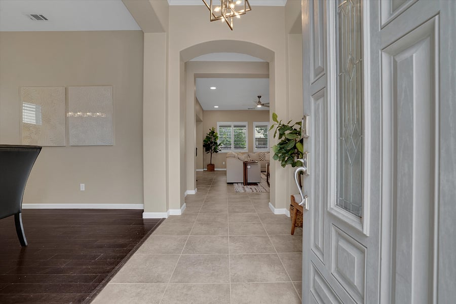 Furnished Finder property 572804_1 photo 4