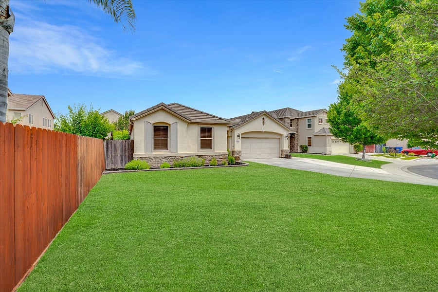 Furnished Finder property 572804_1 photo 9