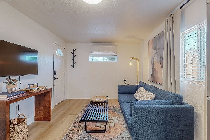 Furnished Finder property 572892_1 photo 7