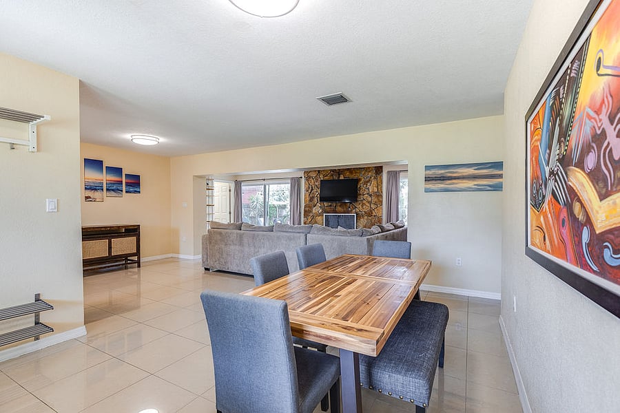 Furnished Finder property 572921_1 photo 9