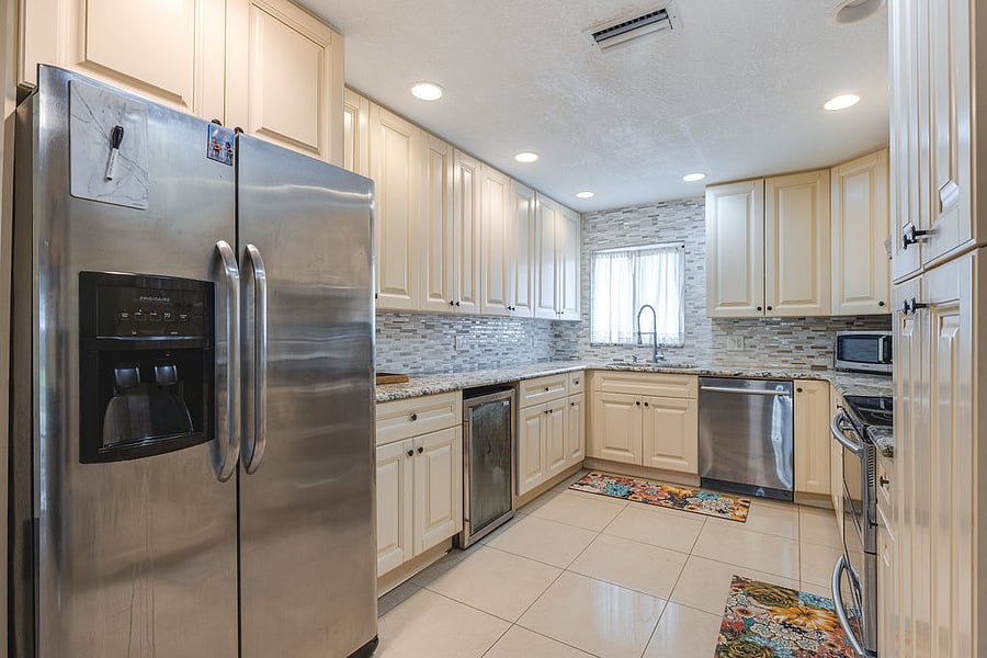 Furnished Finder property 572921_1 photo 13