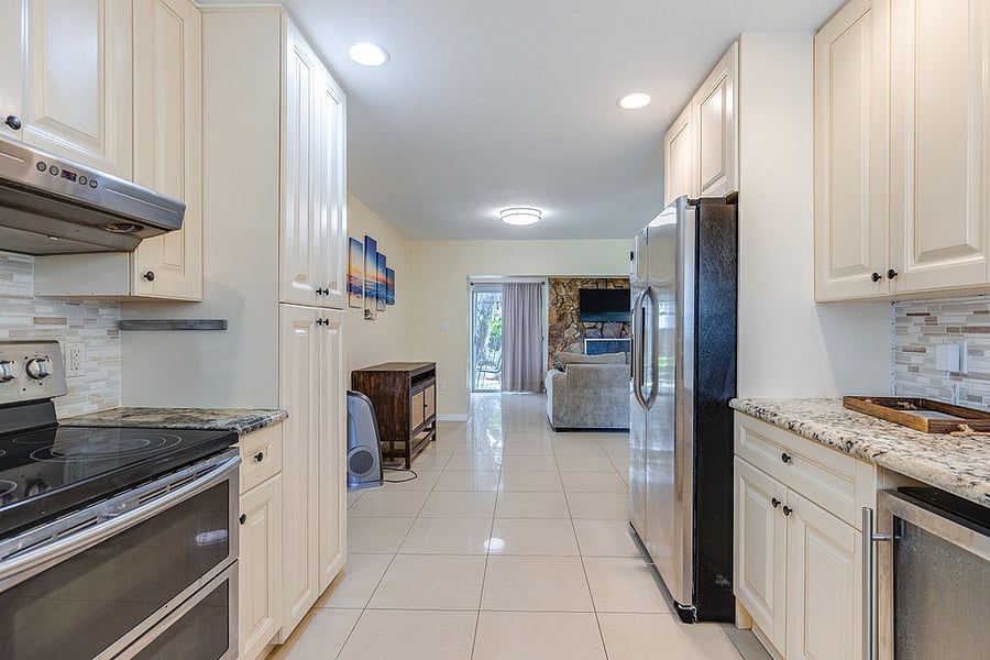 Furnished Finder property 572921_1 photo 16