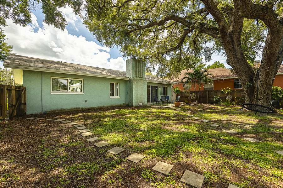 Furnished Finder property 572921_1 photo 30
