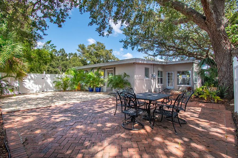 Furnished Finder property 572934_1 photo 26