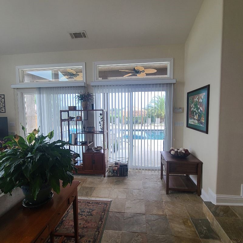 Furnished Finder property 572955_1 photo 14