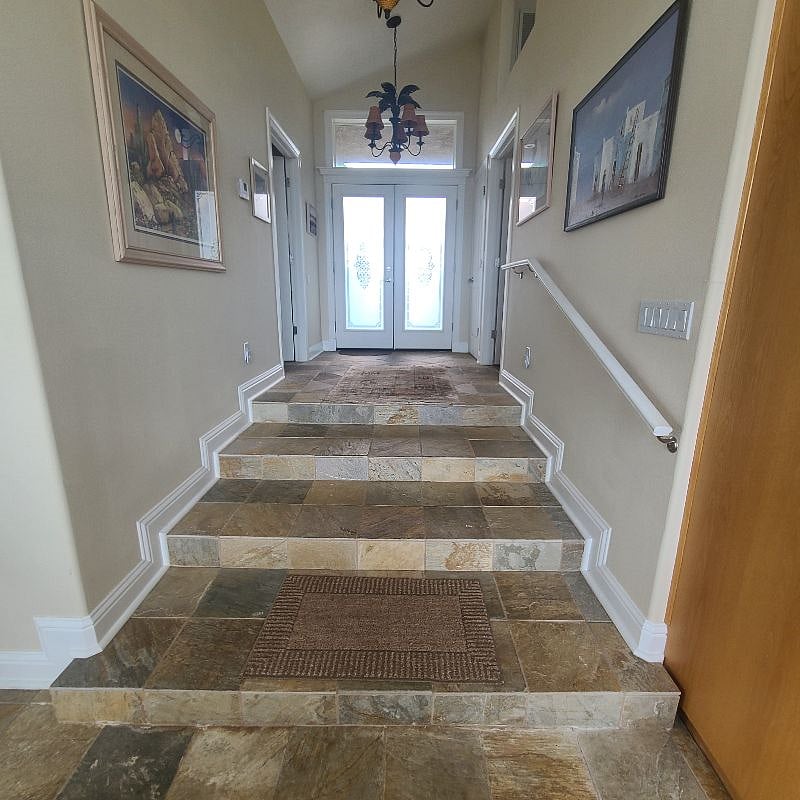 Furnished Finder property 572955_1 photo 15