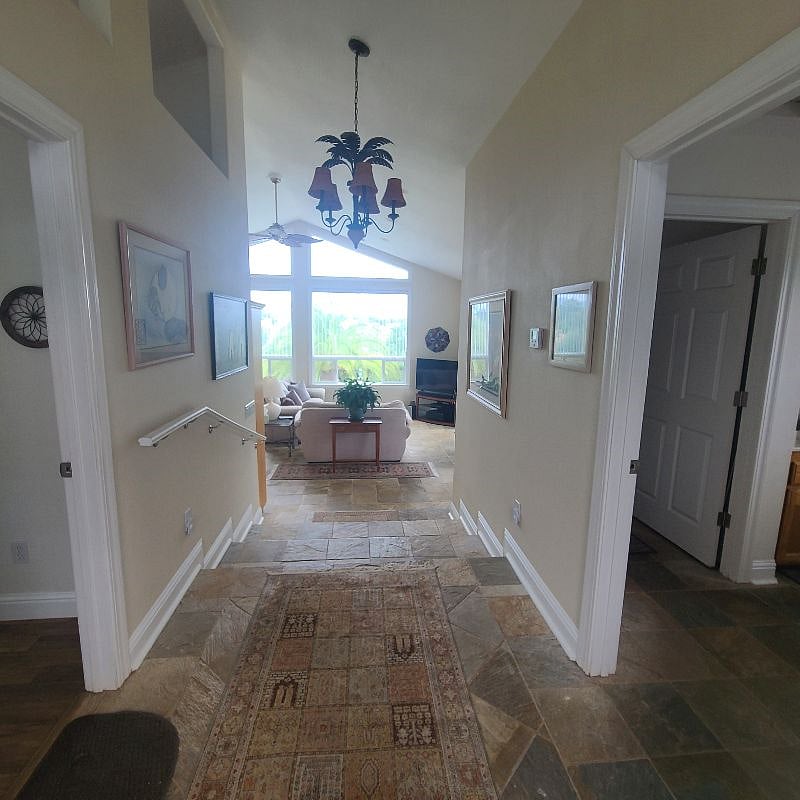 Furnished Finder property 572955_1 photo 6
