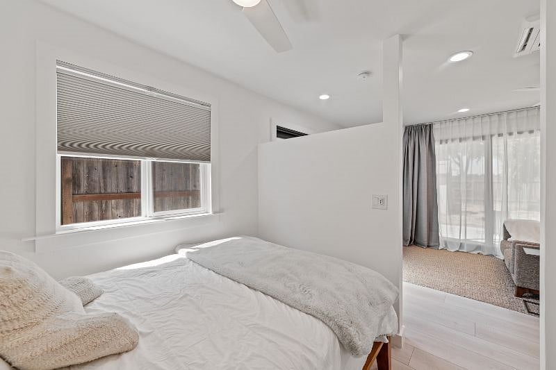 Furnished Finder property 572963_1 photo 12