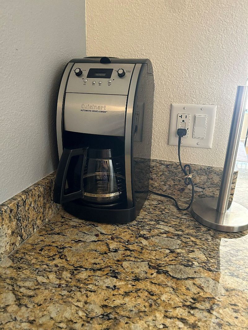 Furnished Finder property 572976_1 photo 7