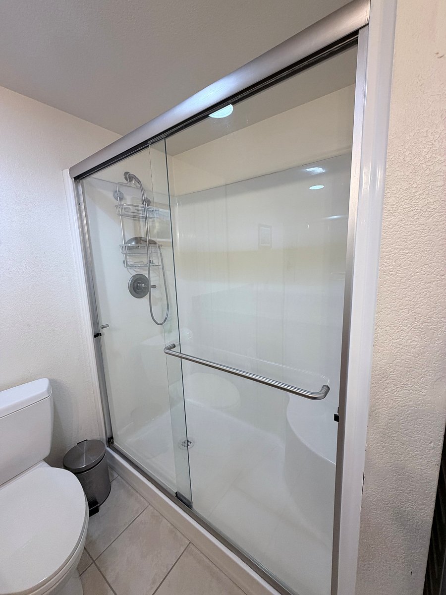 Furnished Finder property 572976_1 photo 12