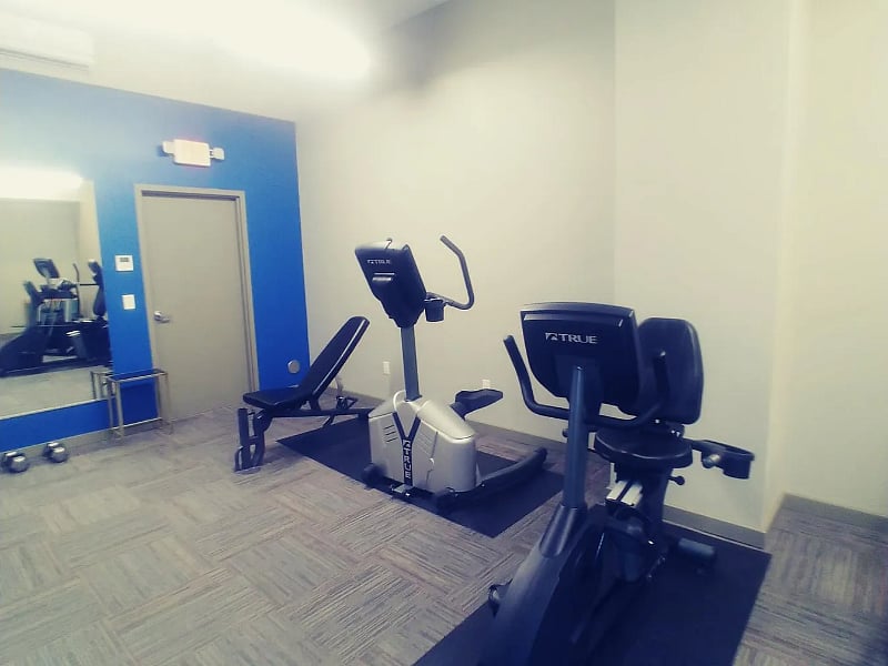 Gym/Workout Room