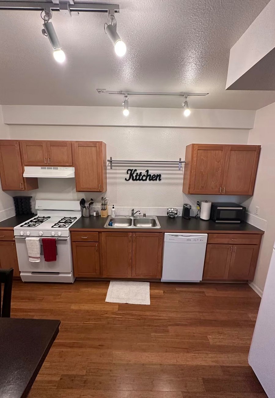 Furnished Finder property 573005_1 photo 11