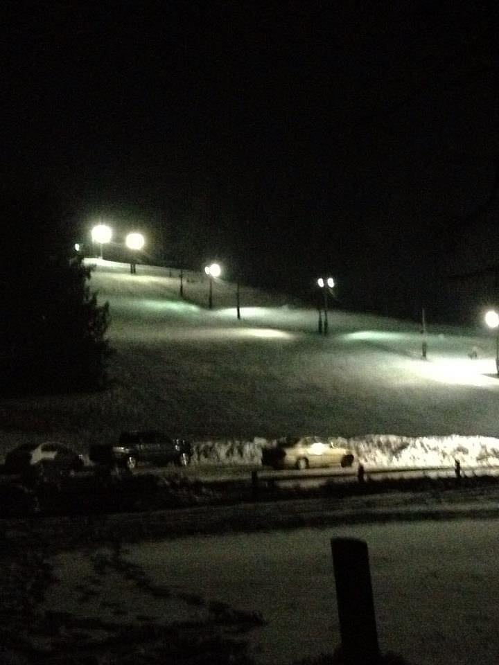 Powder House hill is directly behind the unit, providing year round outdoor fun. Ski, sled, hike, walk, run! Miles of trails at the top of the hill!