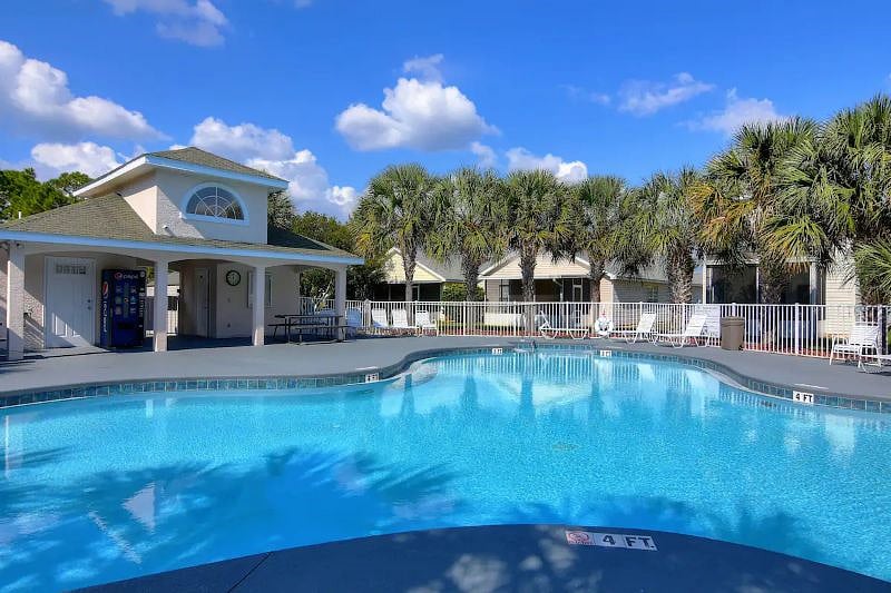 Furnished Finder property 573045_1 photo 25