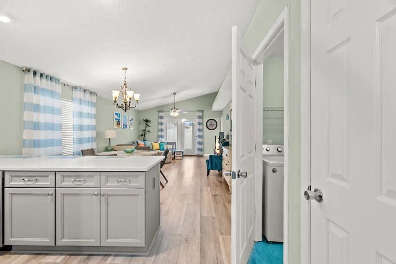 Furnished Finder property 573045_1 photo 9