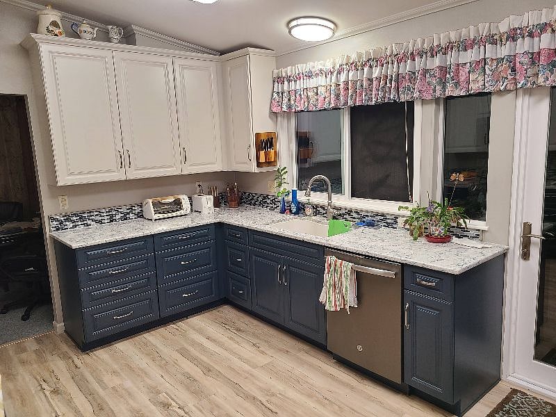Furnished Finder property 573071_1 photo 3
