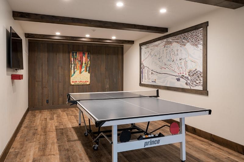 Clubhouse community ping-pong table