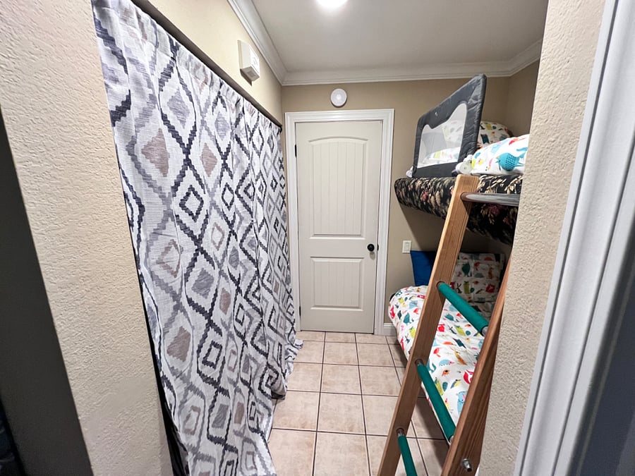 Furnished Finder property 573073_1 photo 4